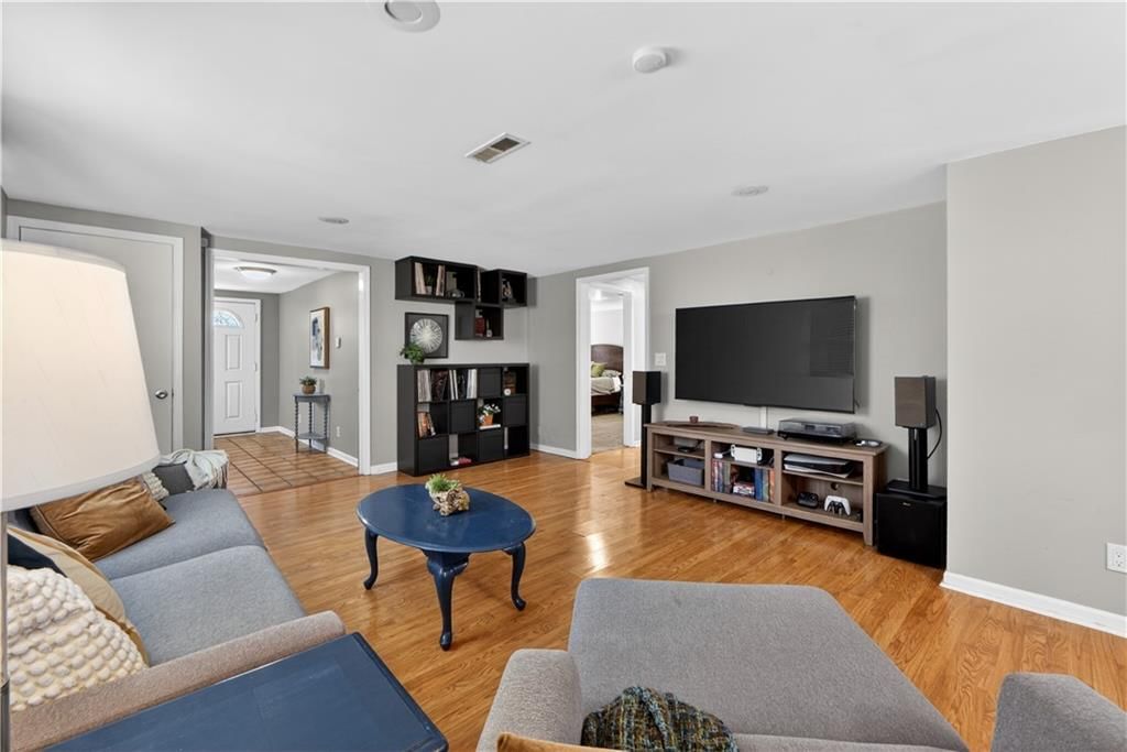 2901 S 50th Street — photo 34