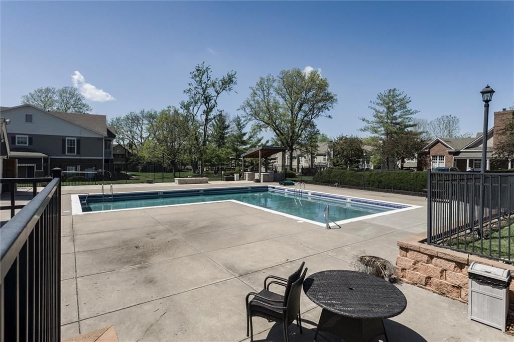 11905 Centennial Park Street — photo 27