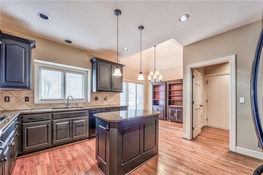 12452 Linden Street — photo 15