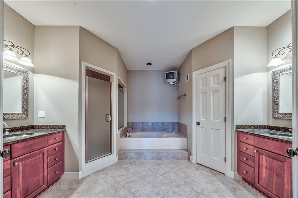 12452 Linden Street — photo 24