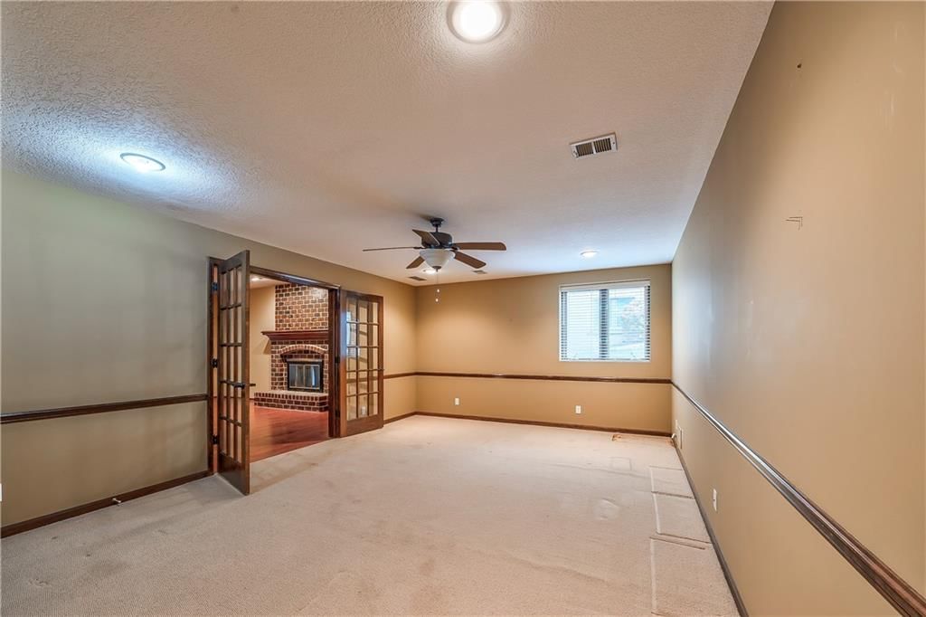 12452 Linden Street — photo 32