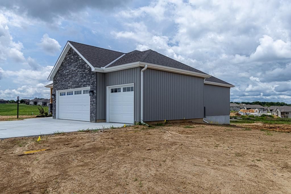 4605 Valley Ridge Court — photo 7