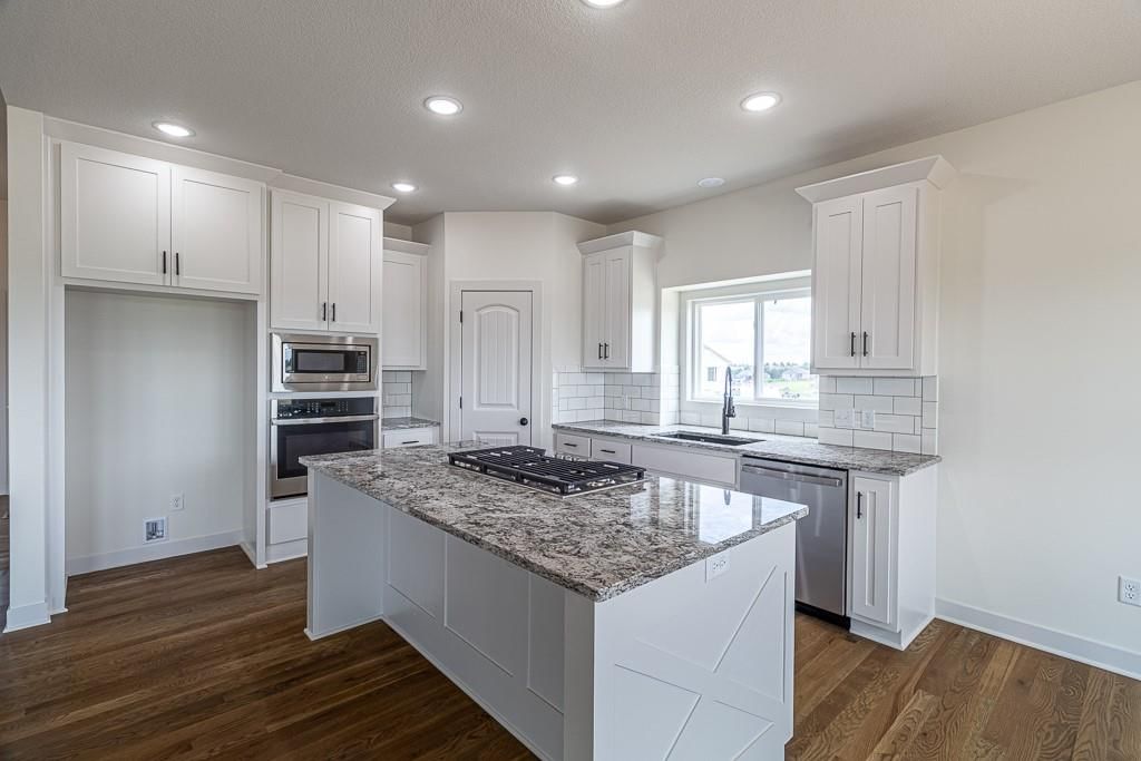 4605 Valley Ridge Court — photo 11