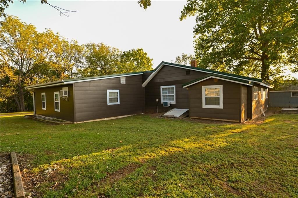 9351 S 2700 Road — photo 16