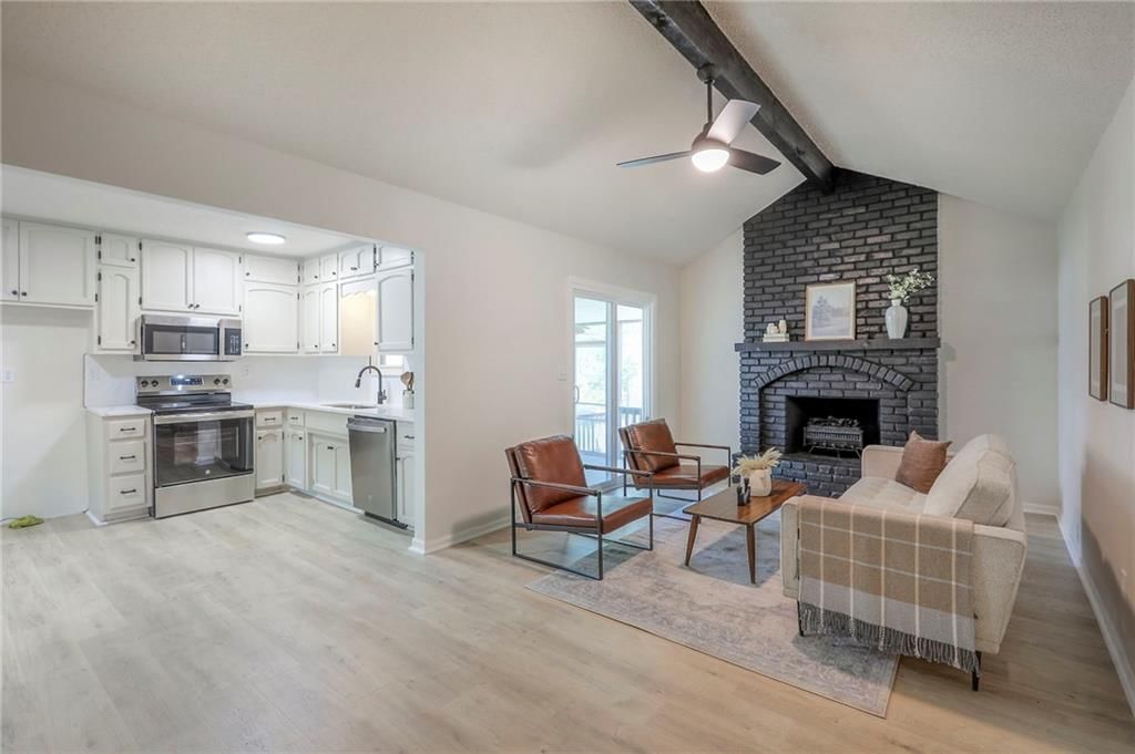 8721 N Campbell Street — photo 11