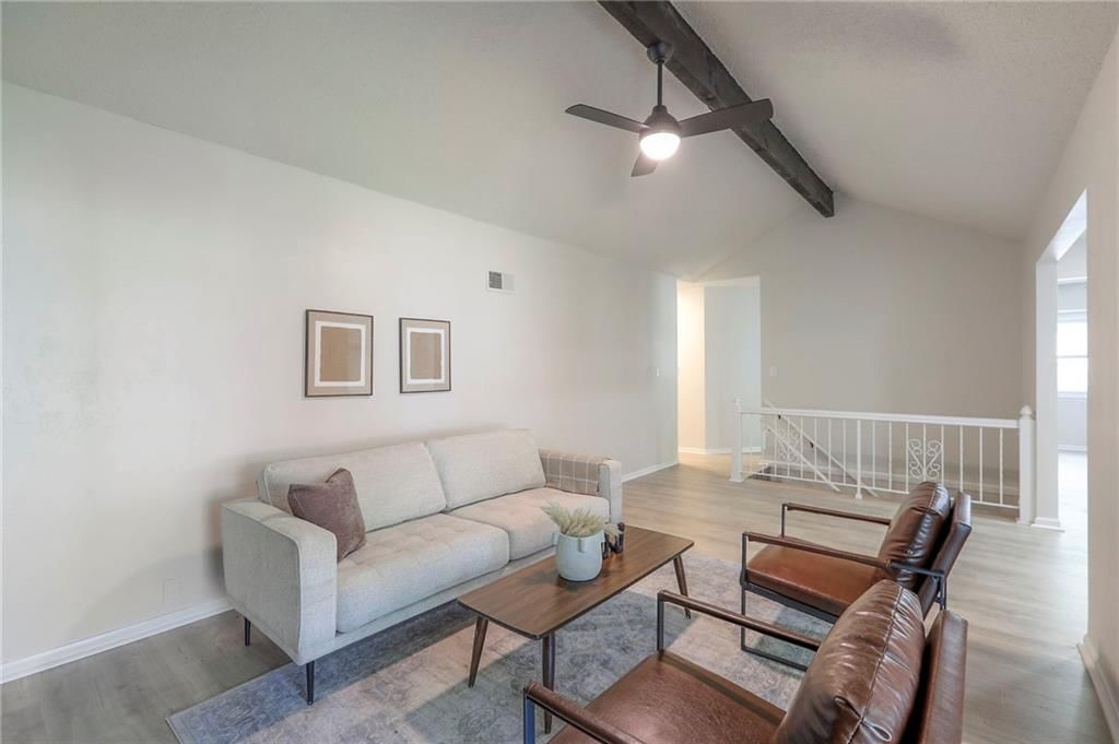 8721 N Campbell Street — photo 14