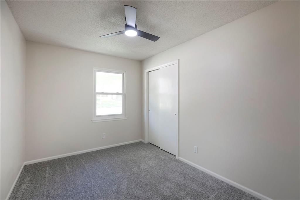 8721 N Campbell Street — photo 16