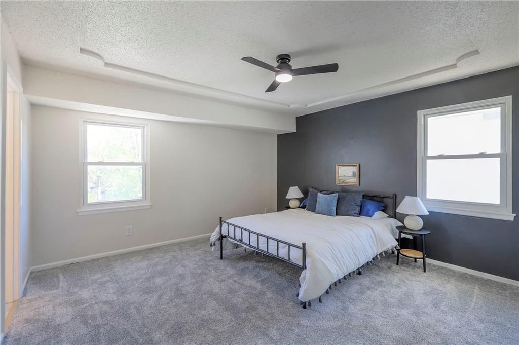 8721 N Campbell Street — photo 17