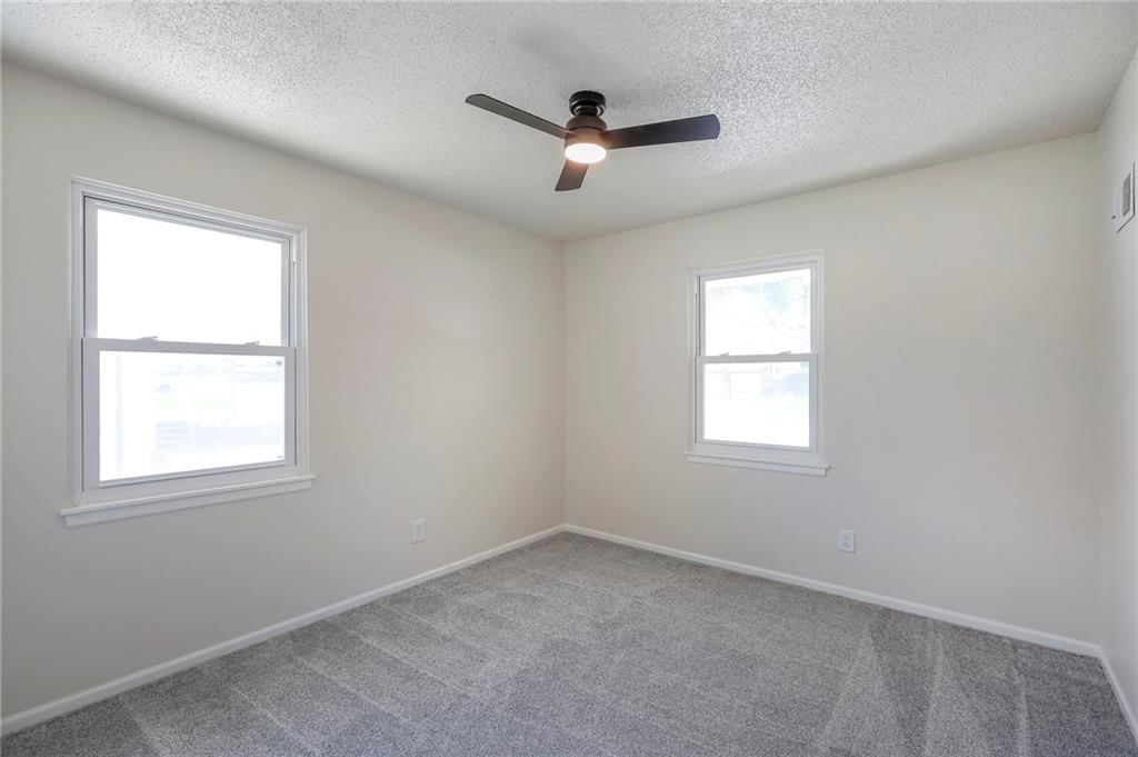 8721 N Campbell Street — photo 21