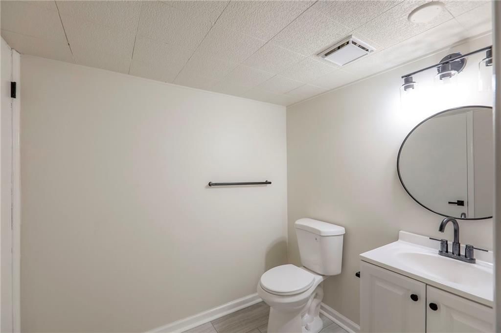8721 N Campbell Street — photo 23
