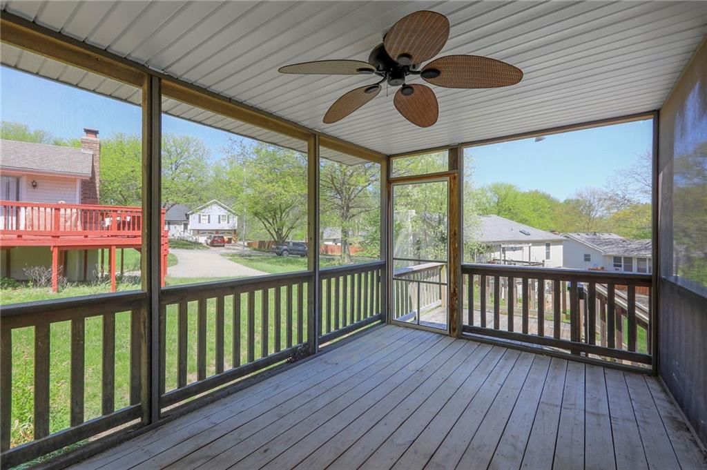 8721 N Campbell Street — photo 25