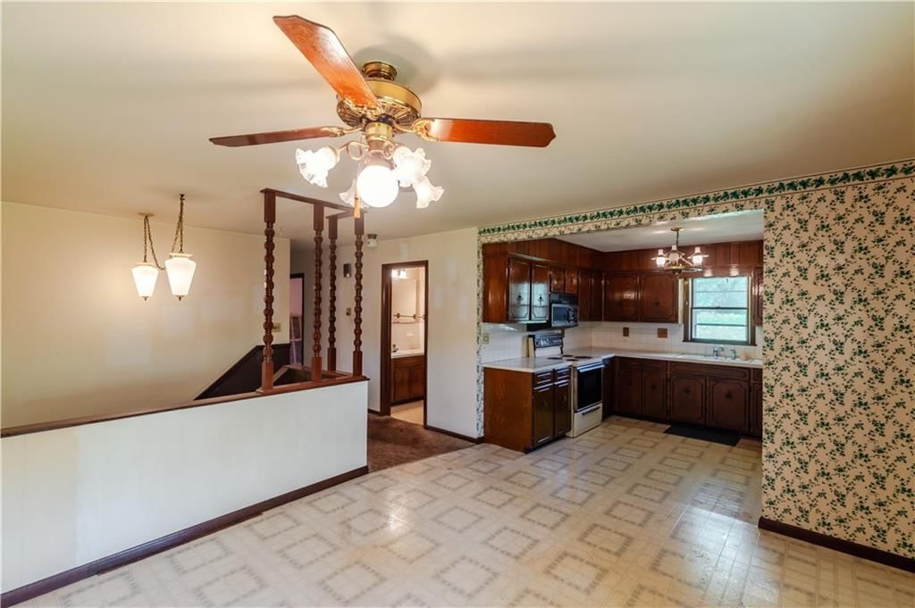 1219 Julia Street — photo 16