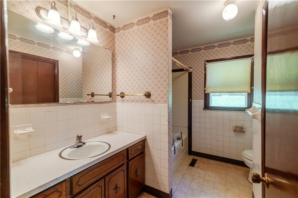 1219 Julia Street — photo 28