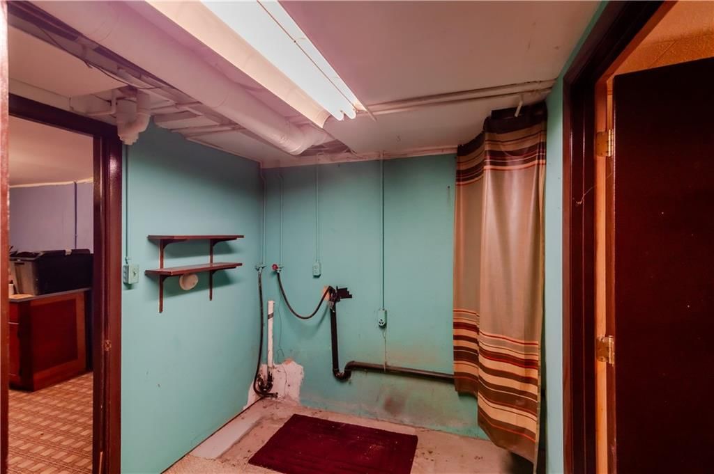 1219 Julia Street — photo 35