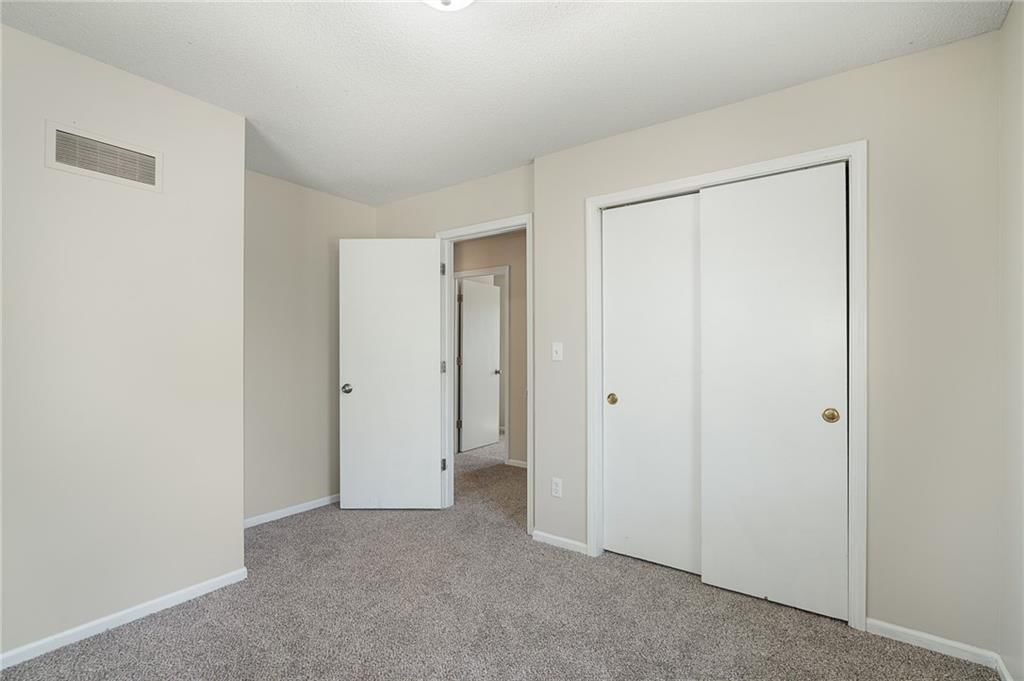 615 SE Westwind Drive — photo 18