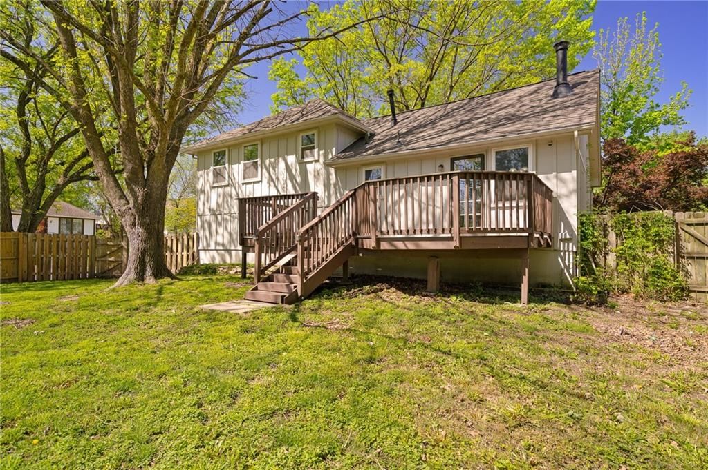 615 SE Westwind Drive — photo 28