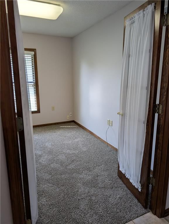 3316 S Victoria Drive — photo 23