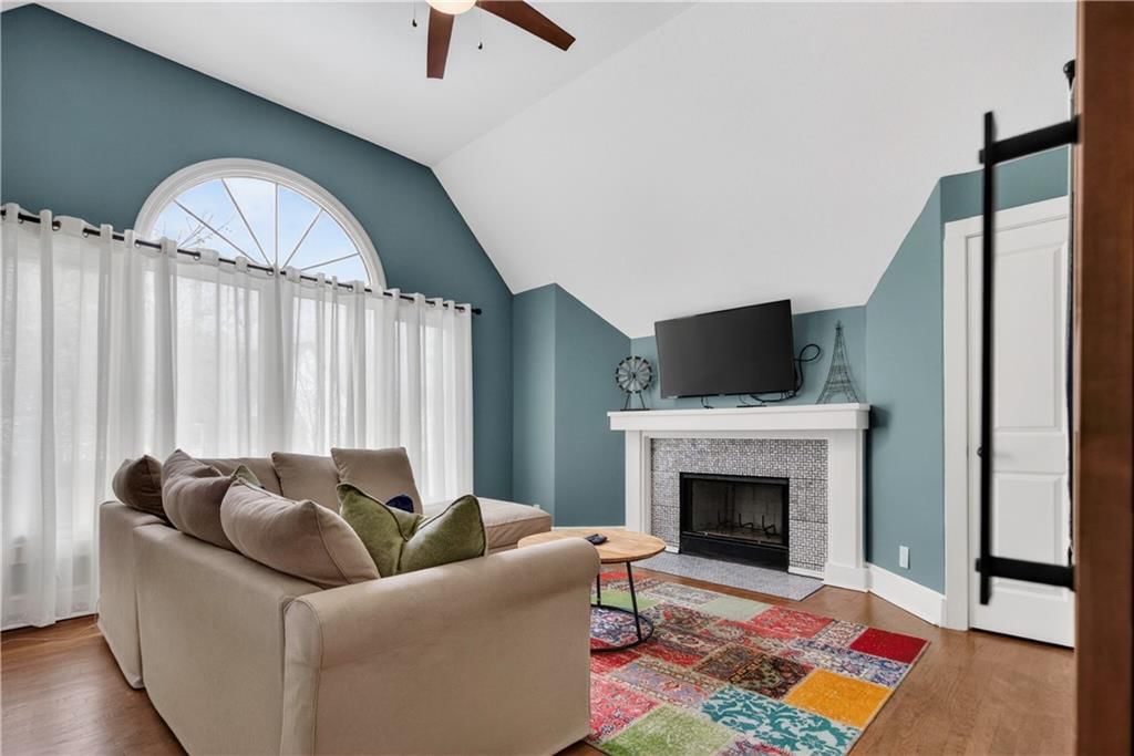 13118 Lamar Avenue — photo 35