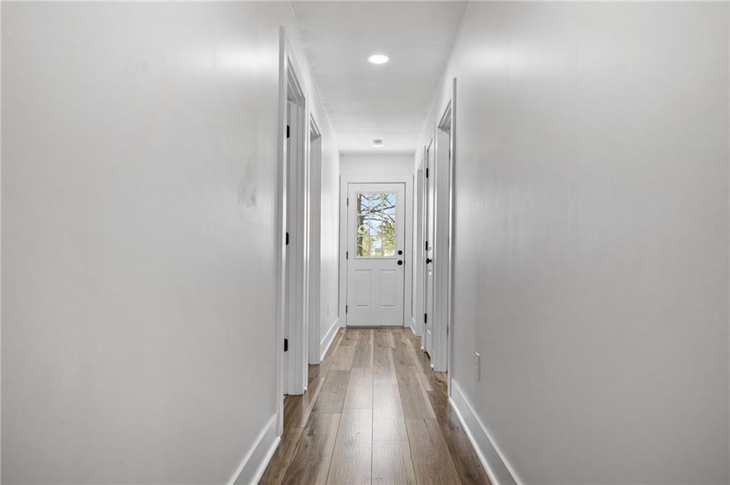 502 E Arthur Street — photo 5