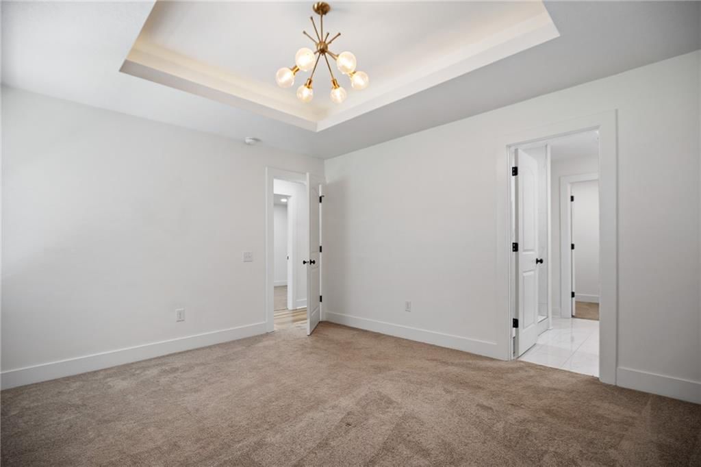502 E Arthur Street — photo 10