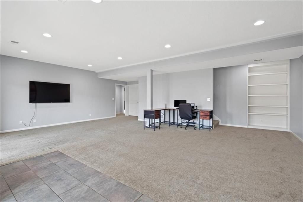 16746 Ruby Way — photo 22