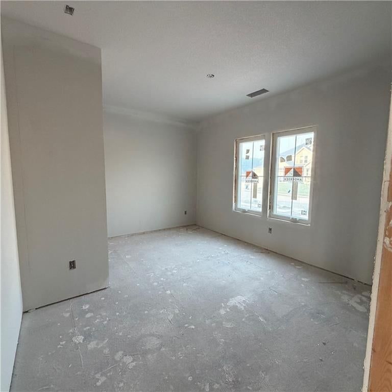 2339 Foxtail Drive — photo 7