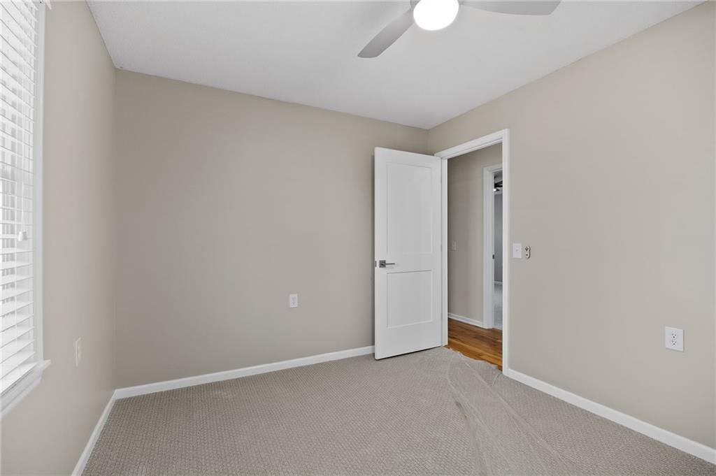 1800 Country Club Drive — photo 21