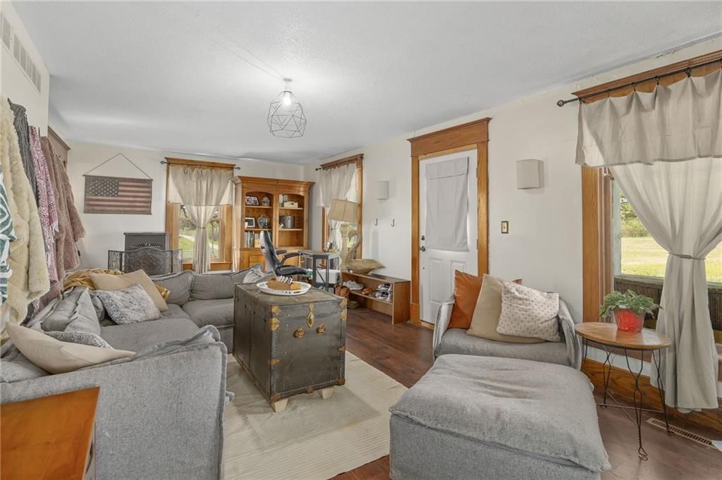 6274 NW Thornton Road — photo 3