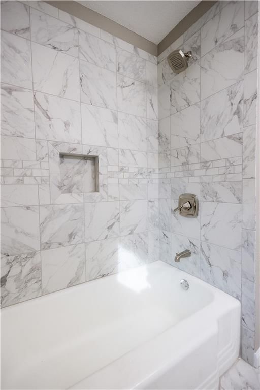 2911 Faraon Street — photo 8