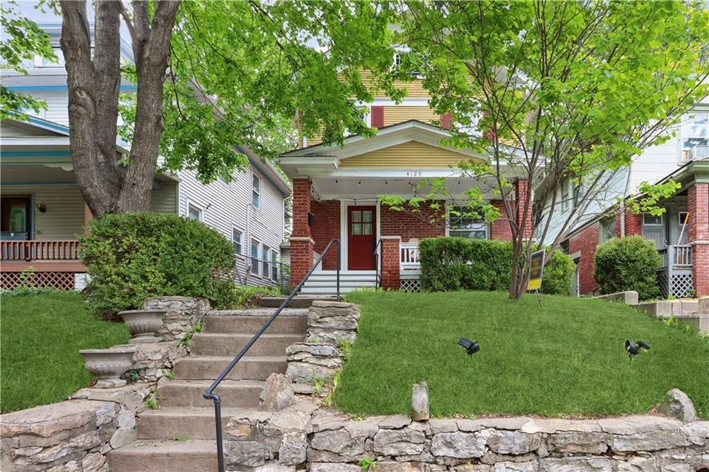 4125 Charlotte Street — photo 3