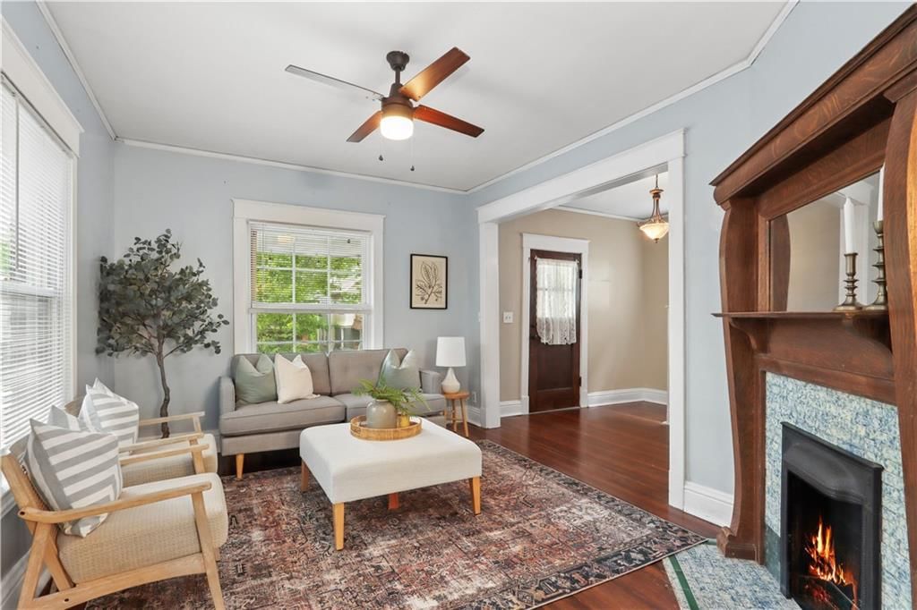 4125 Charlotte Street — photo 8