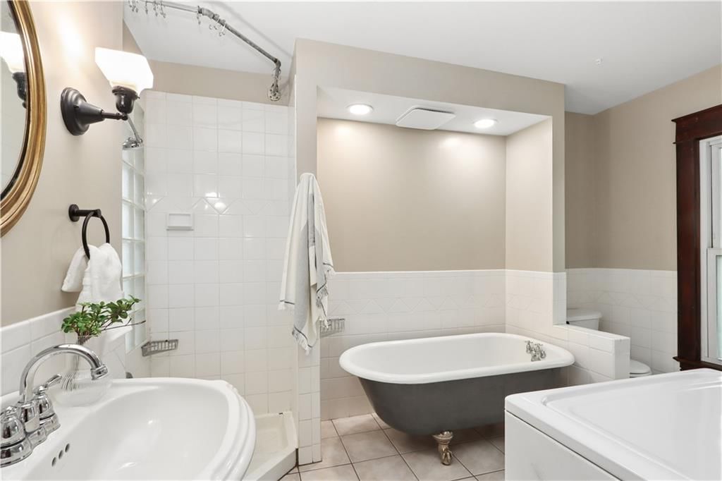 4125 Charlotte Street — photo 17