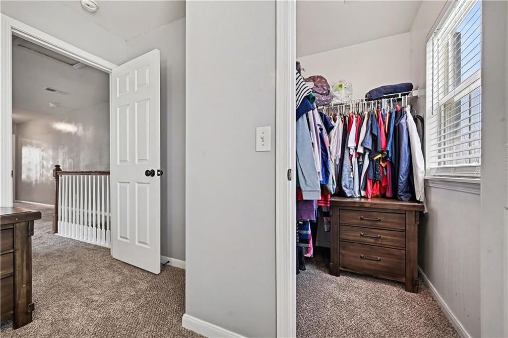 8156 N Oakley unit 17-D Avenue — photo 12