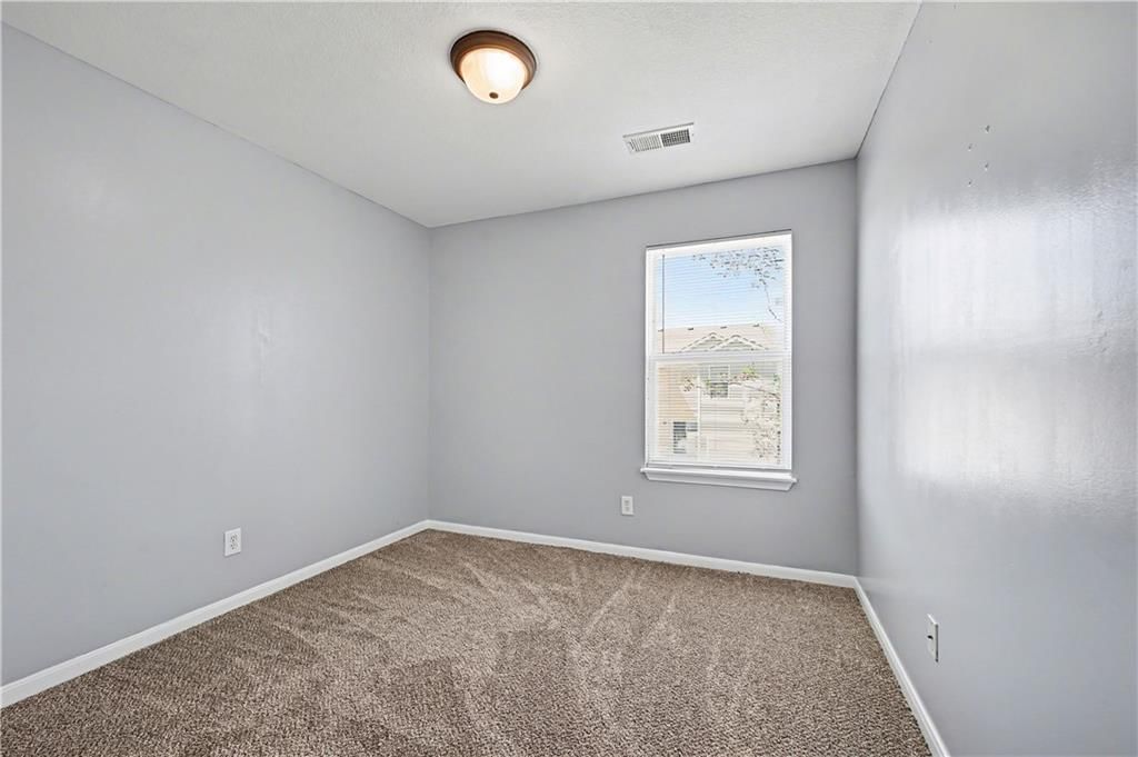 8156 N Oakley unit 17-D Avenue — photo 15
