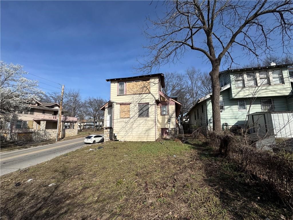 3900 Benton Boulevard — photo 4