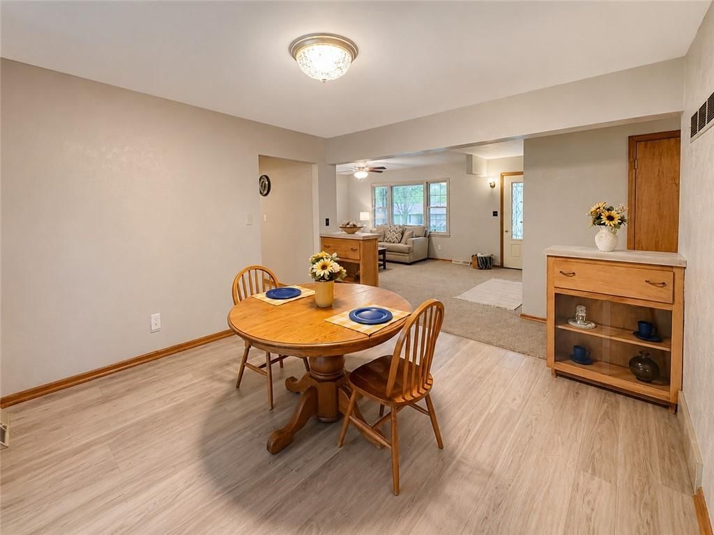 401 James Street — photo 13