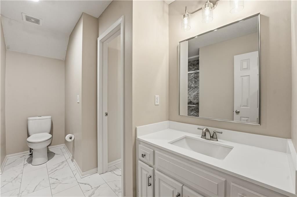 12129 Hardy Street — photo 34