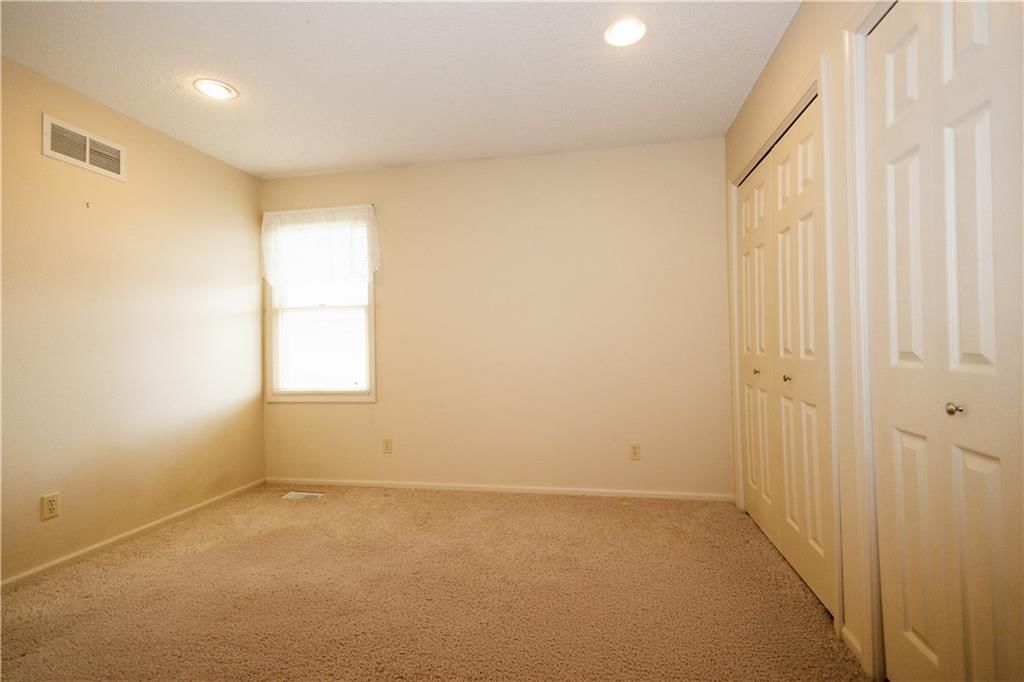 3902 Eastgate Drive — photo 11