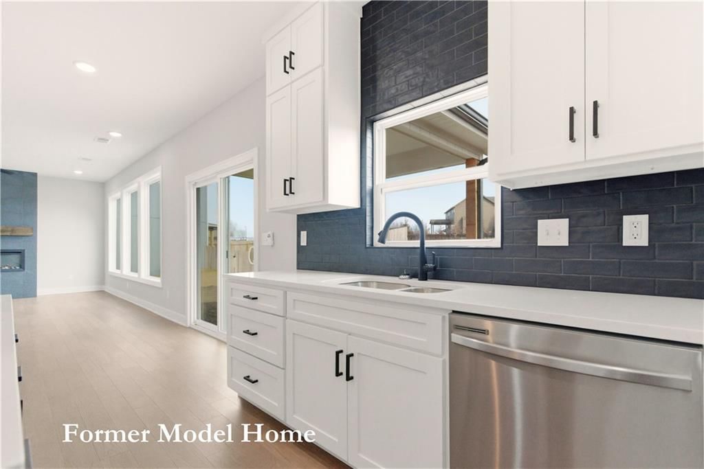 8012 SE Hoot Owl Street — photo 17