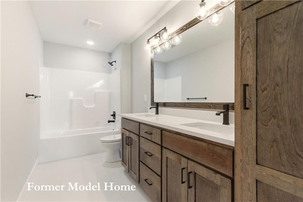 8012 SE Hoot Owl Street — photo 35