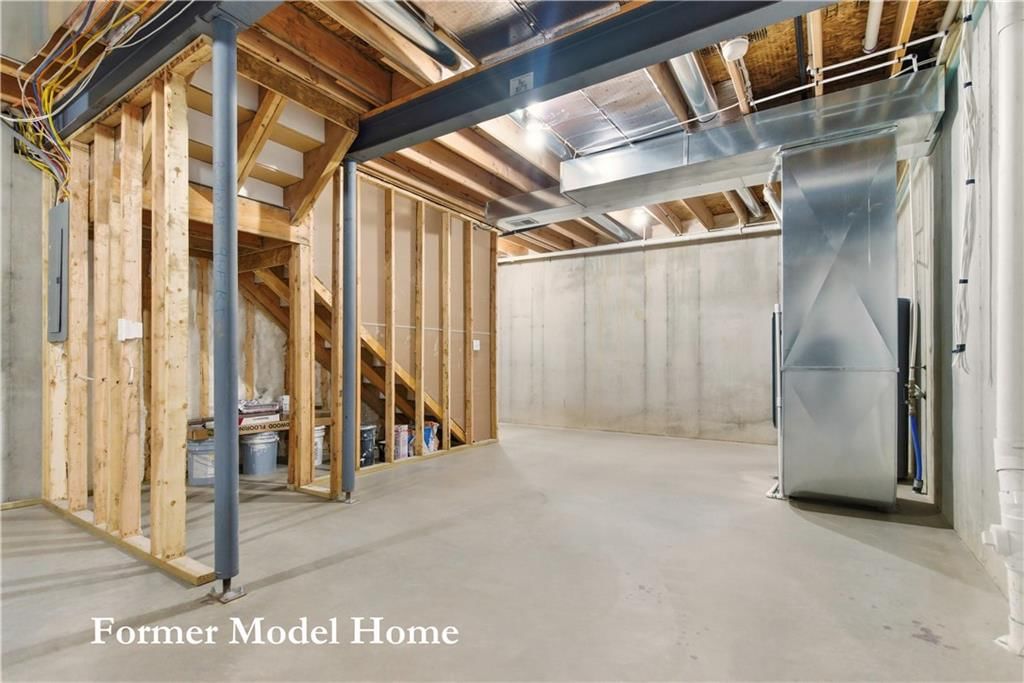8012 SE Hoot Owl Street — photo 43