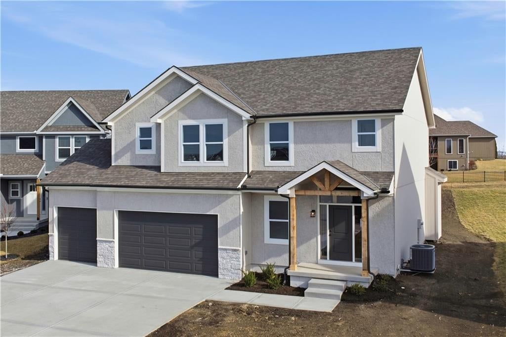 8012 SE Hoot Owl Street, Blue Springs, MO
