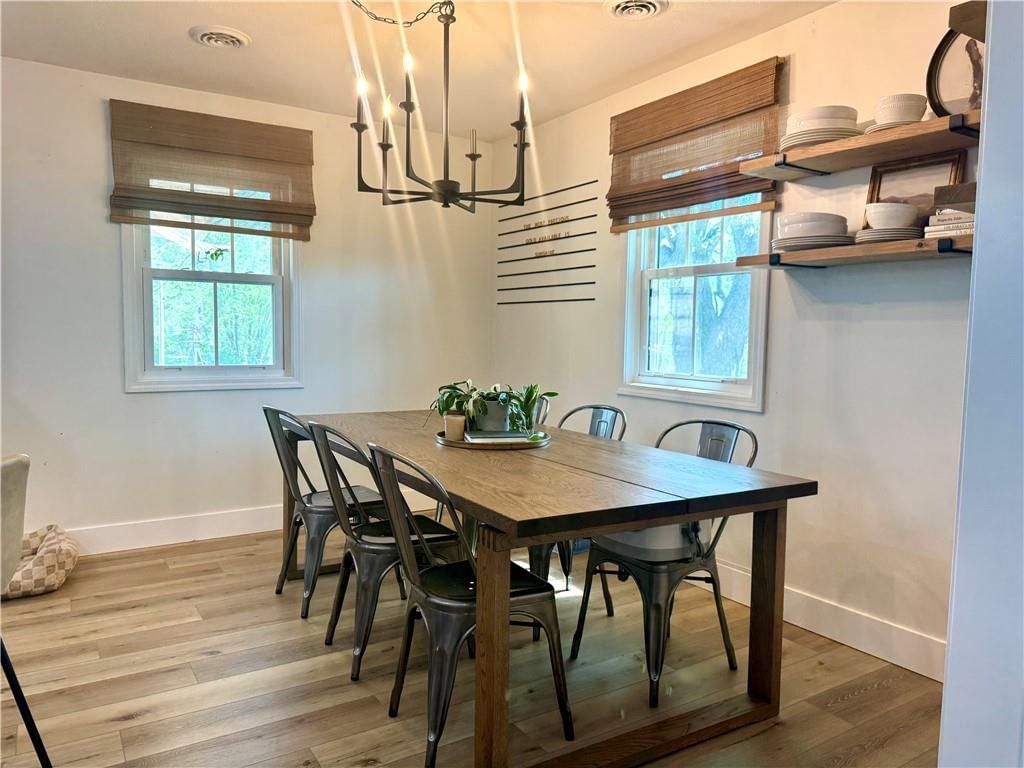 135 SE Mount Zion Road — photo 8