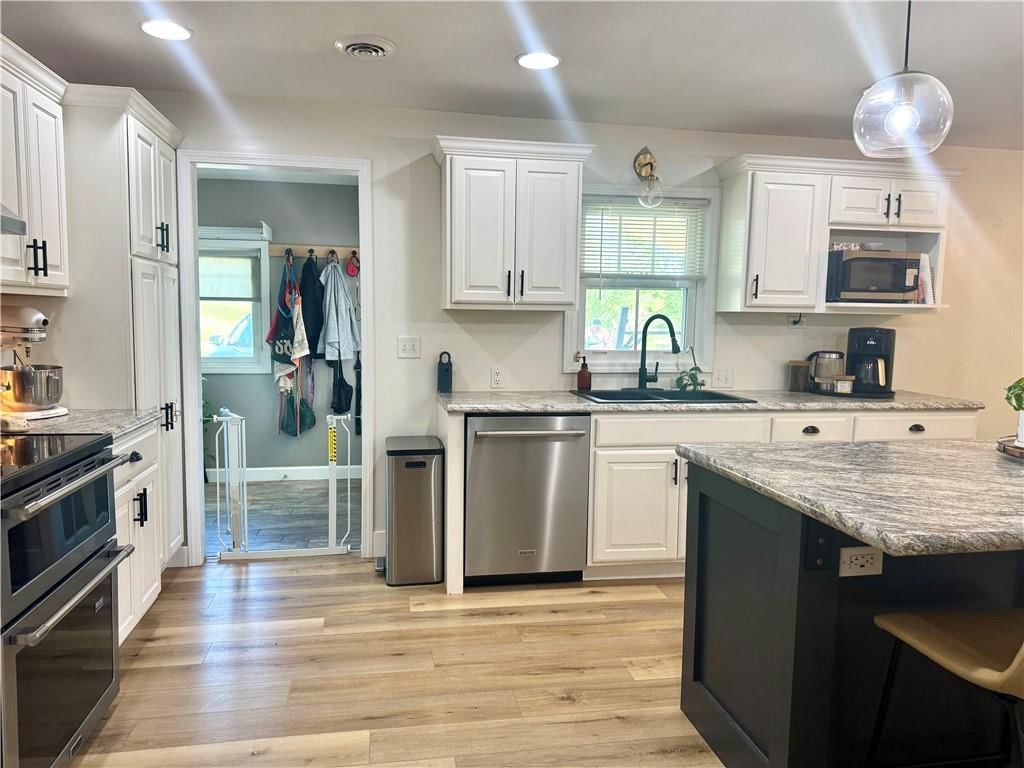 135 SE Mount Zion Road — photo 15