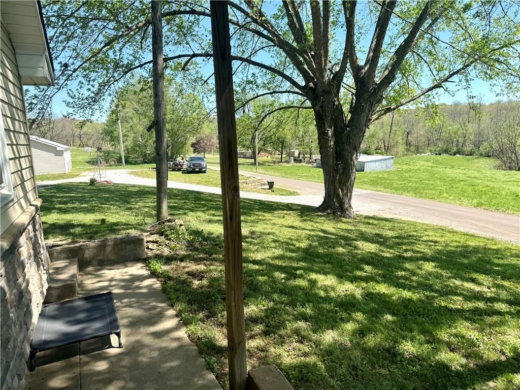 135 SE Mount Zion Road — photo 44