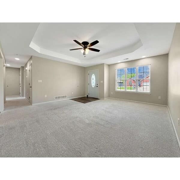 1718 Sunset Drive — photo 3