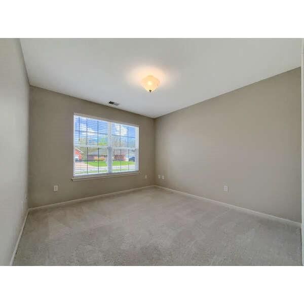 1718 Sunset Drive — photo 13