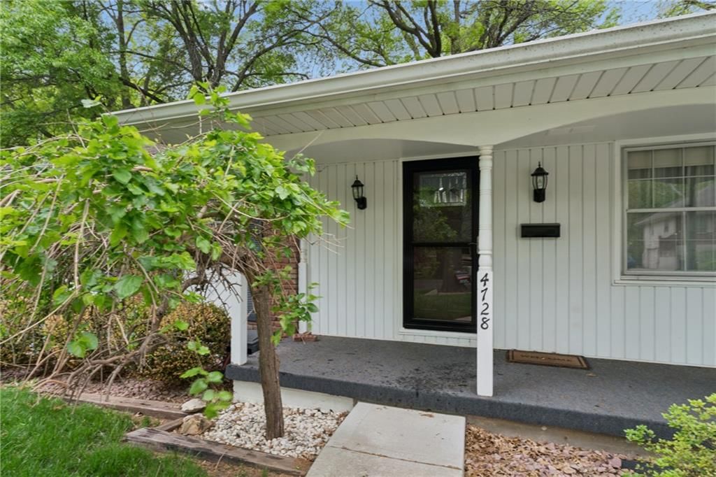 4728 Heintz Street — photo 4