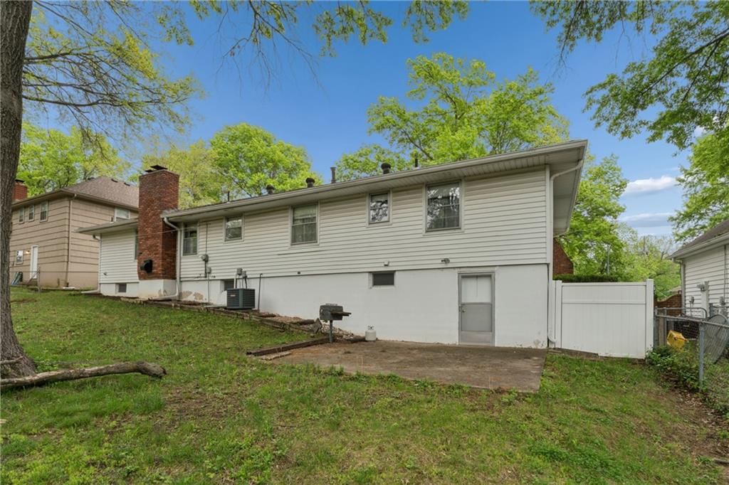 4728 Heintz Street — photo 48
