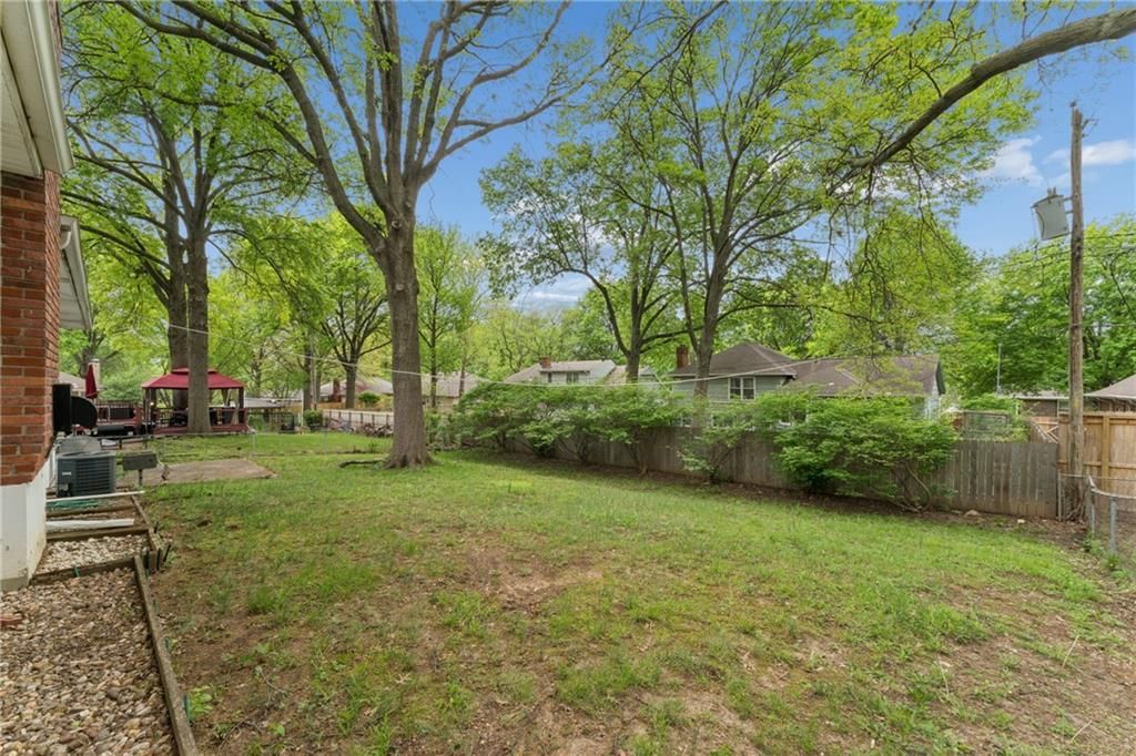 4728 Heintz Street — photo 51